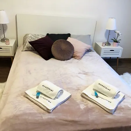 Aleja 3 Maja 7 By Homeprime Varsó